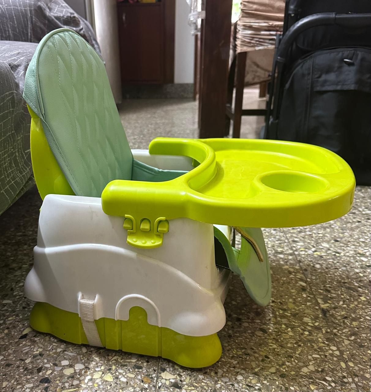 Babyhug Booster Chair