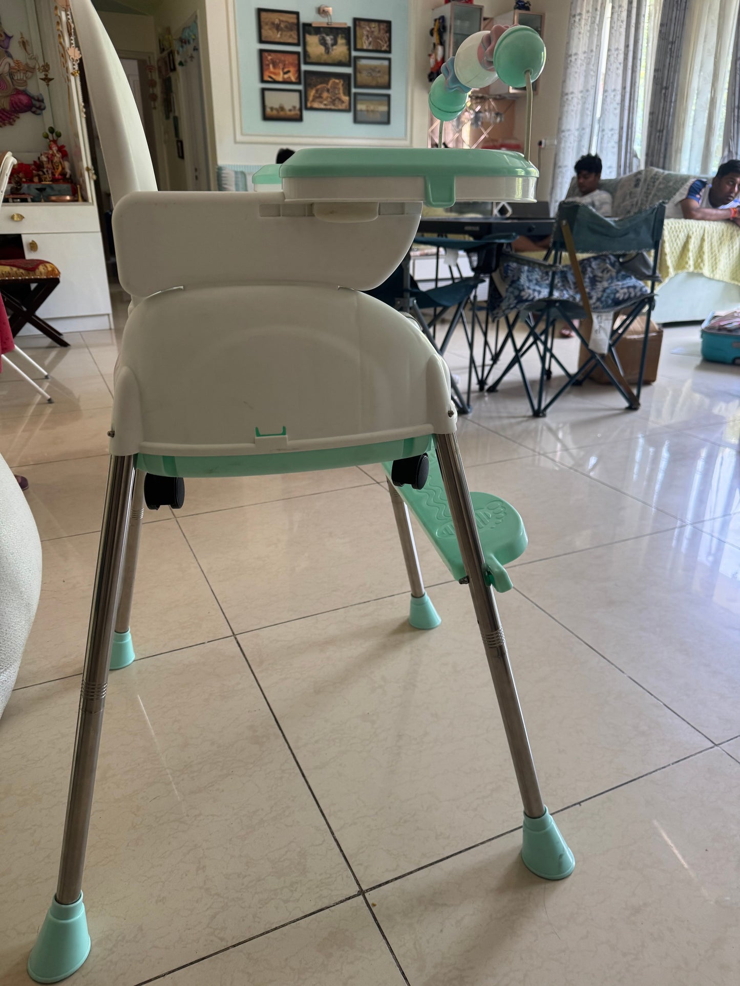 BAYBEE Baby high chair