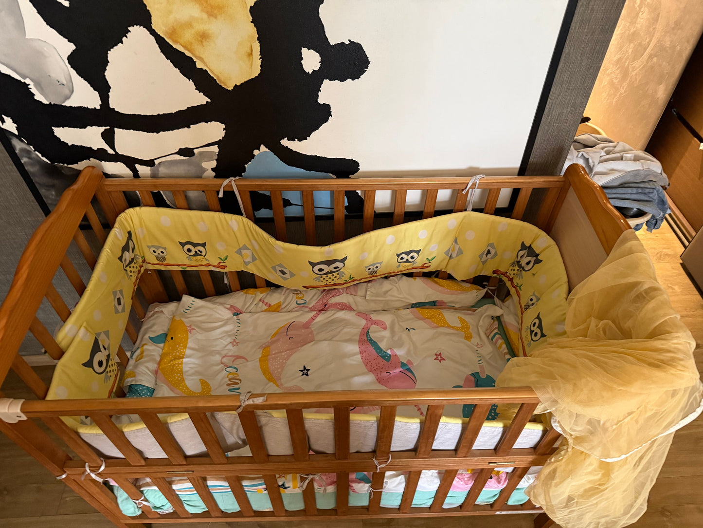 Babyhug Cot/crib
