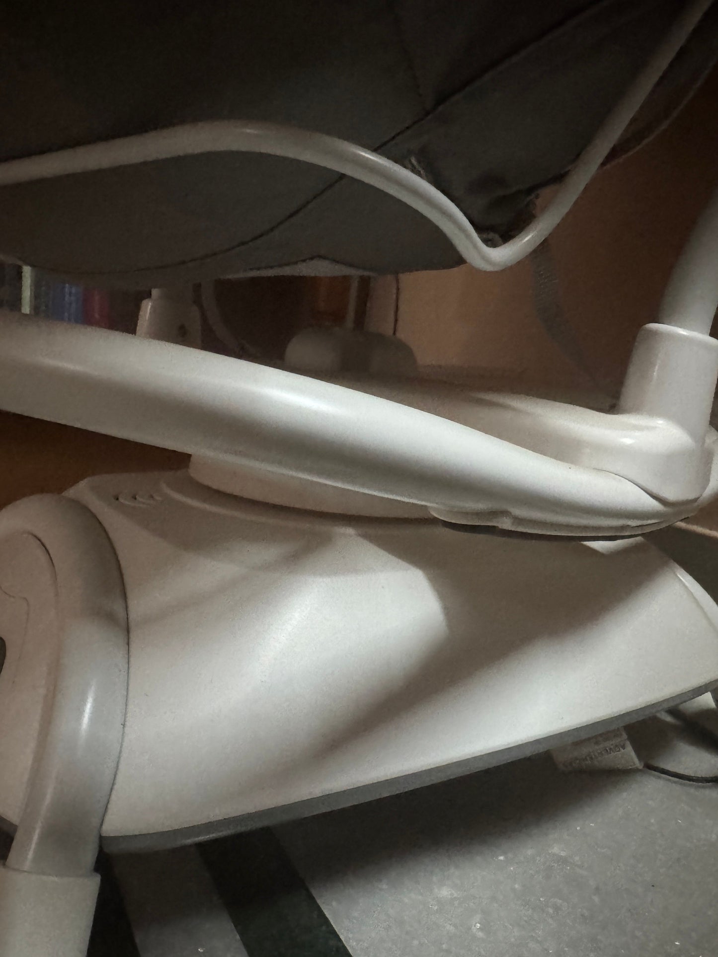 JOIE Meet Sansa 2 in 1 (Birth to 9Kg) Swing