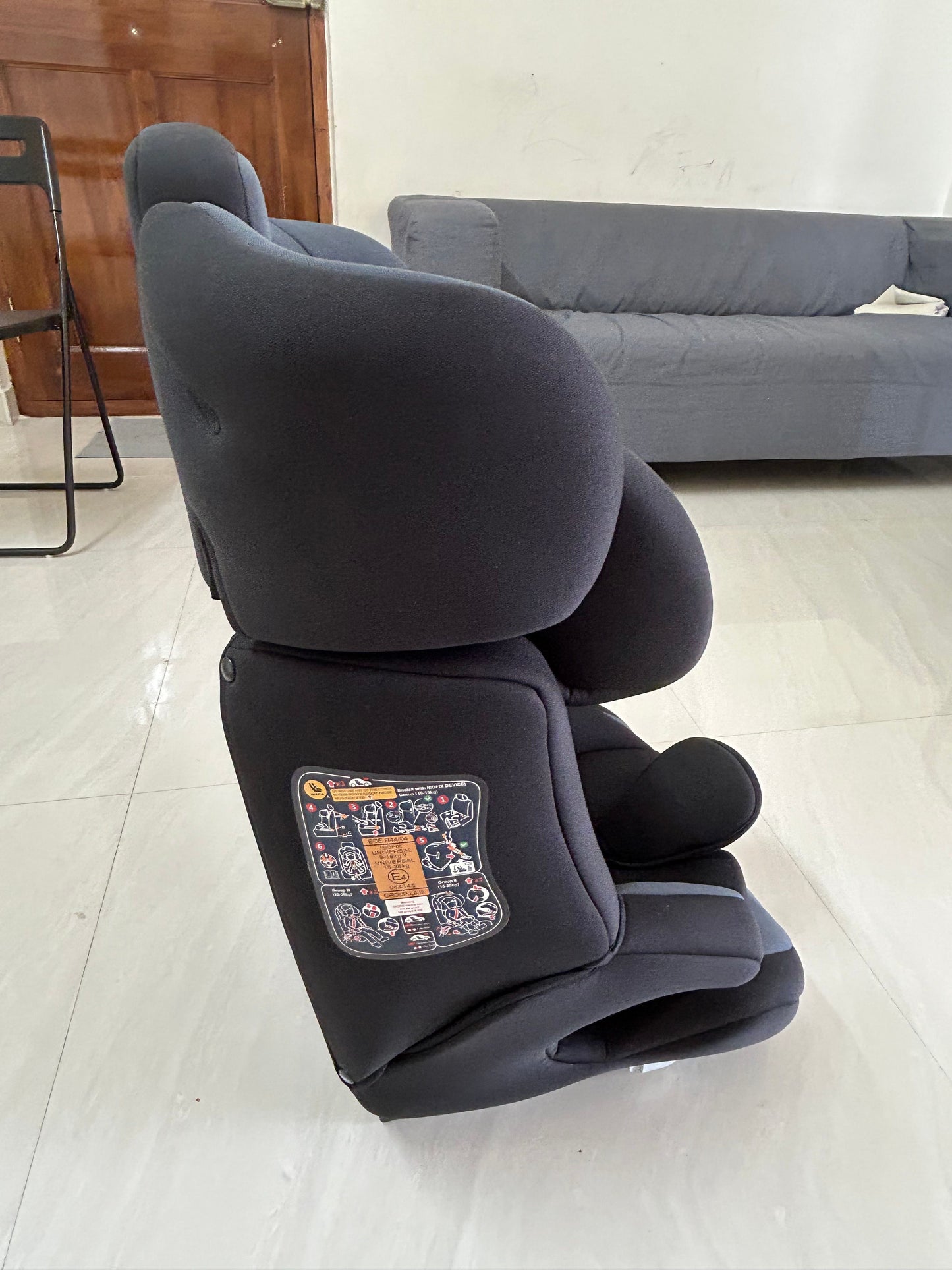 LuvLap Active ISOFIX Car Seat