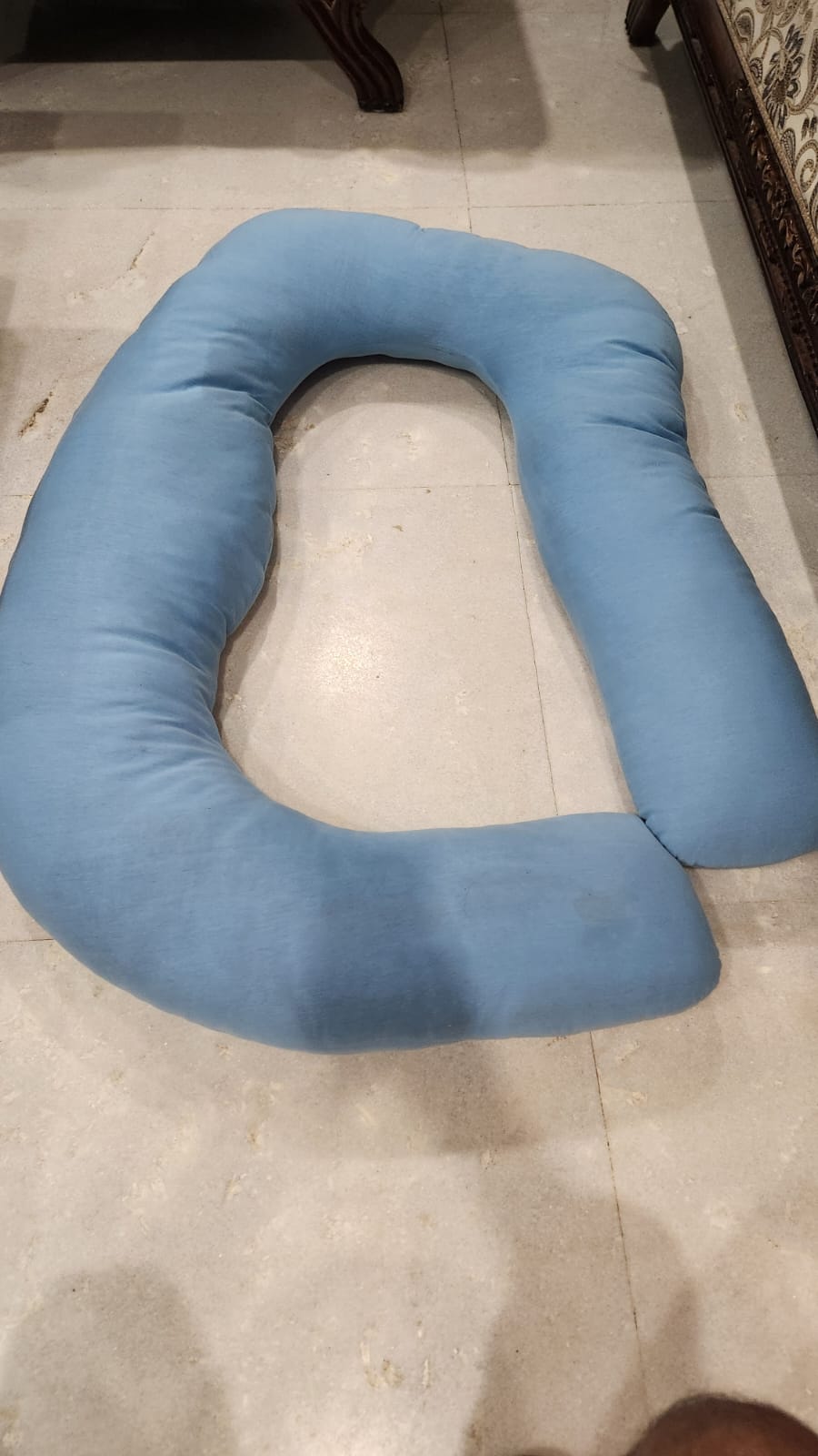 G Shape Belly Back Pregnancy Pillow by COOZLY
