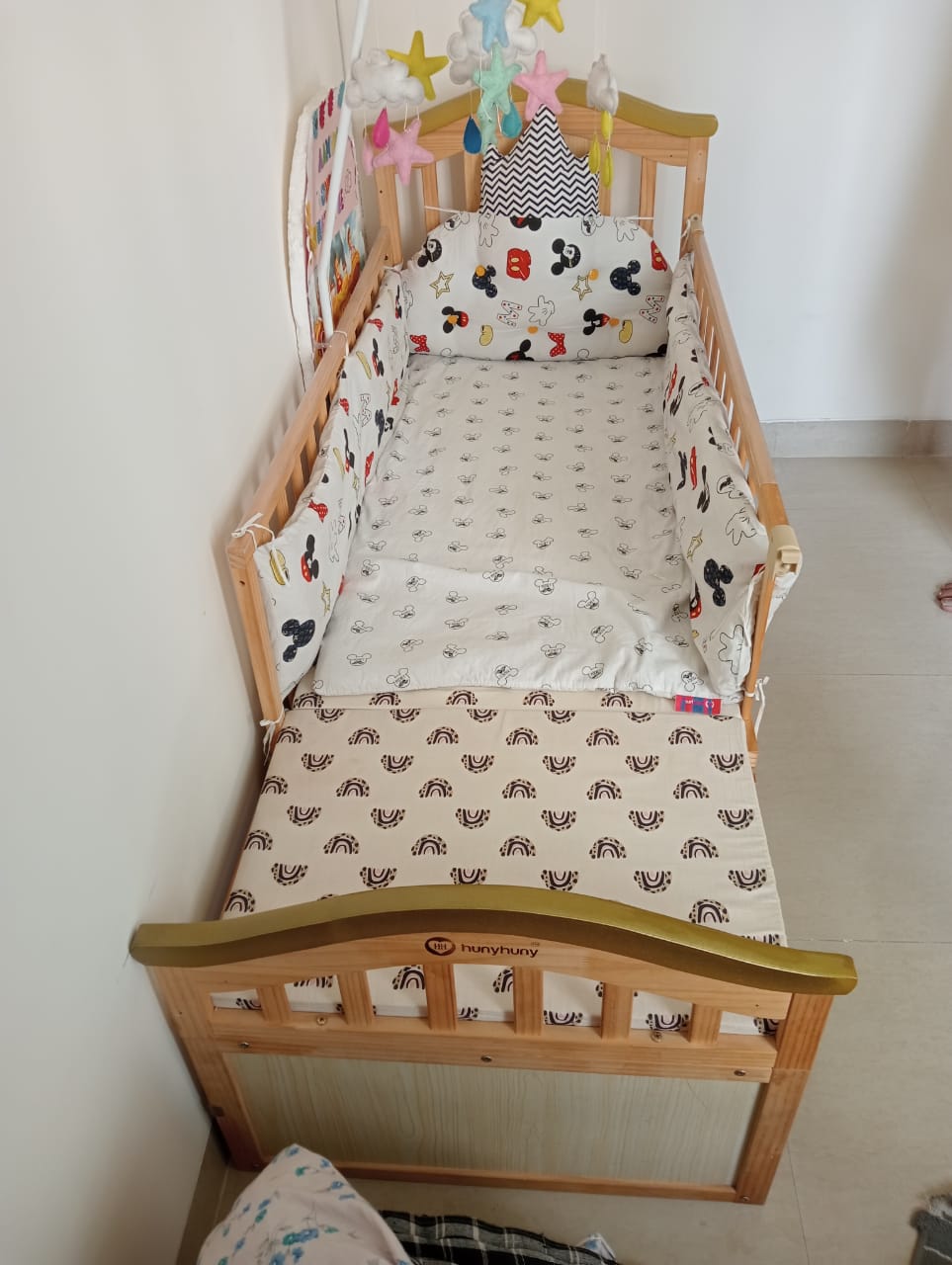 Huny Huny Super Comfy European Pinewood 15 in 1 Rocking Co