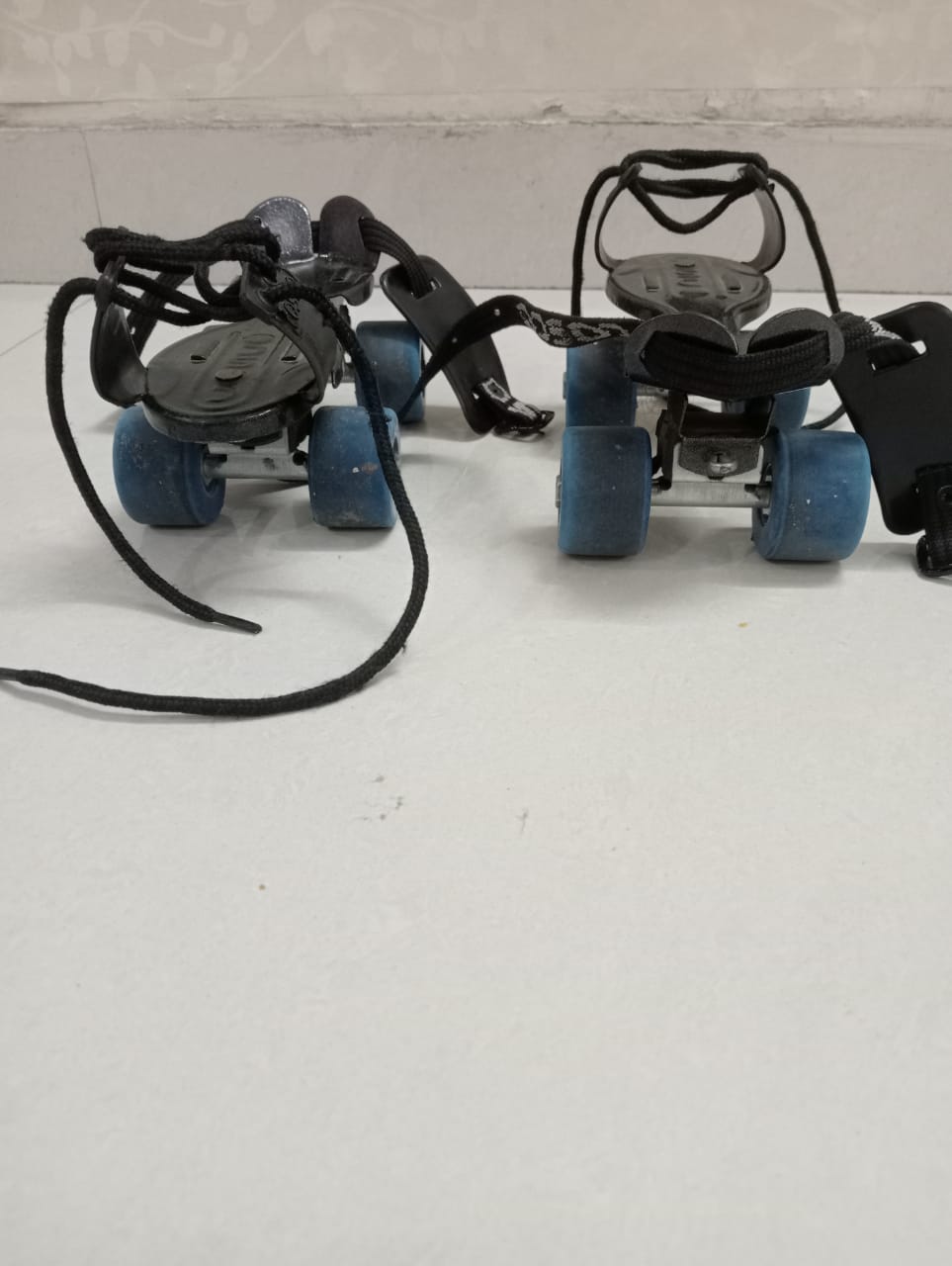 Cosco Unisex Tenacity Super Roller Skates