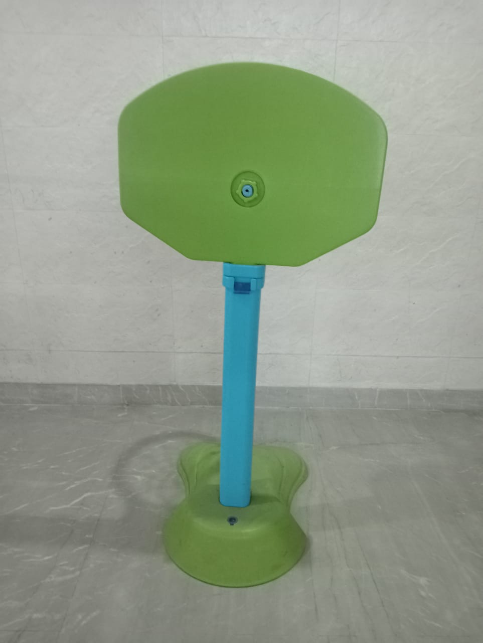 OM Sports Basketball Nest + Stand