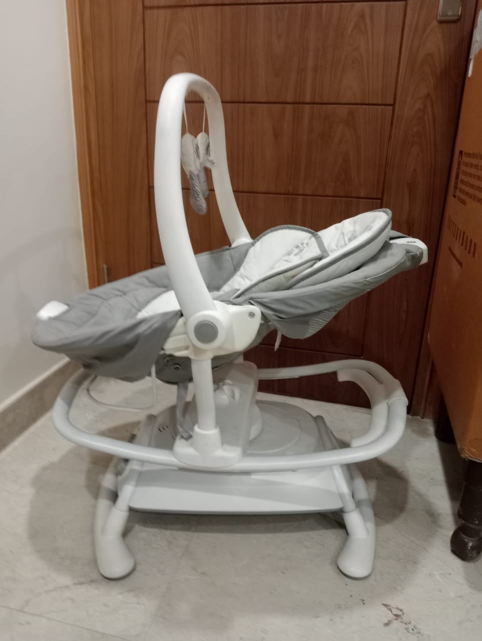 Joie Meet Sansa 2 in 1 Portable Swing & Rocker