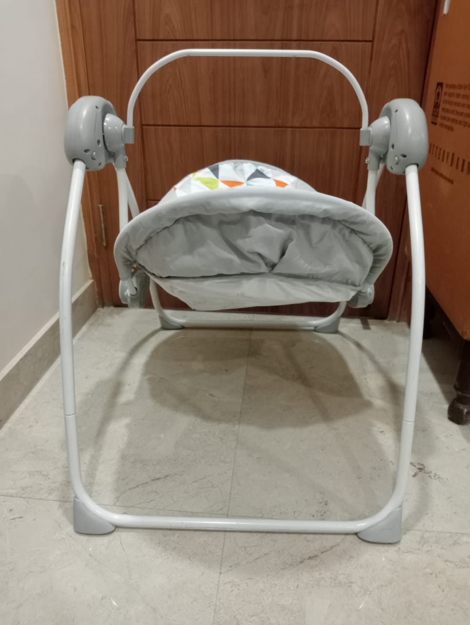 Babyhug Galaxy Electric Swing with Extra Free Motor & Remote