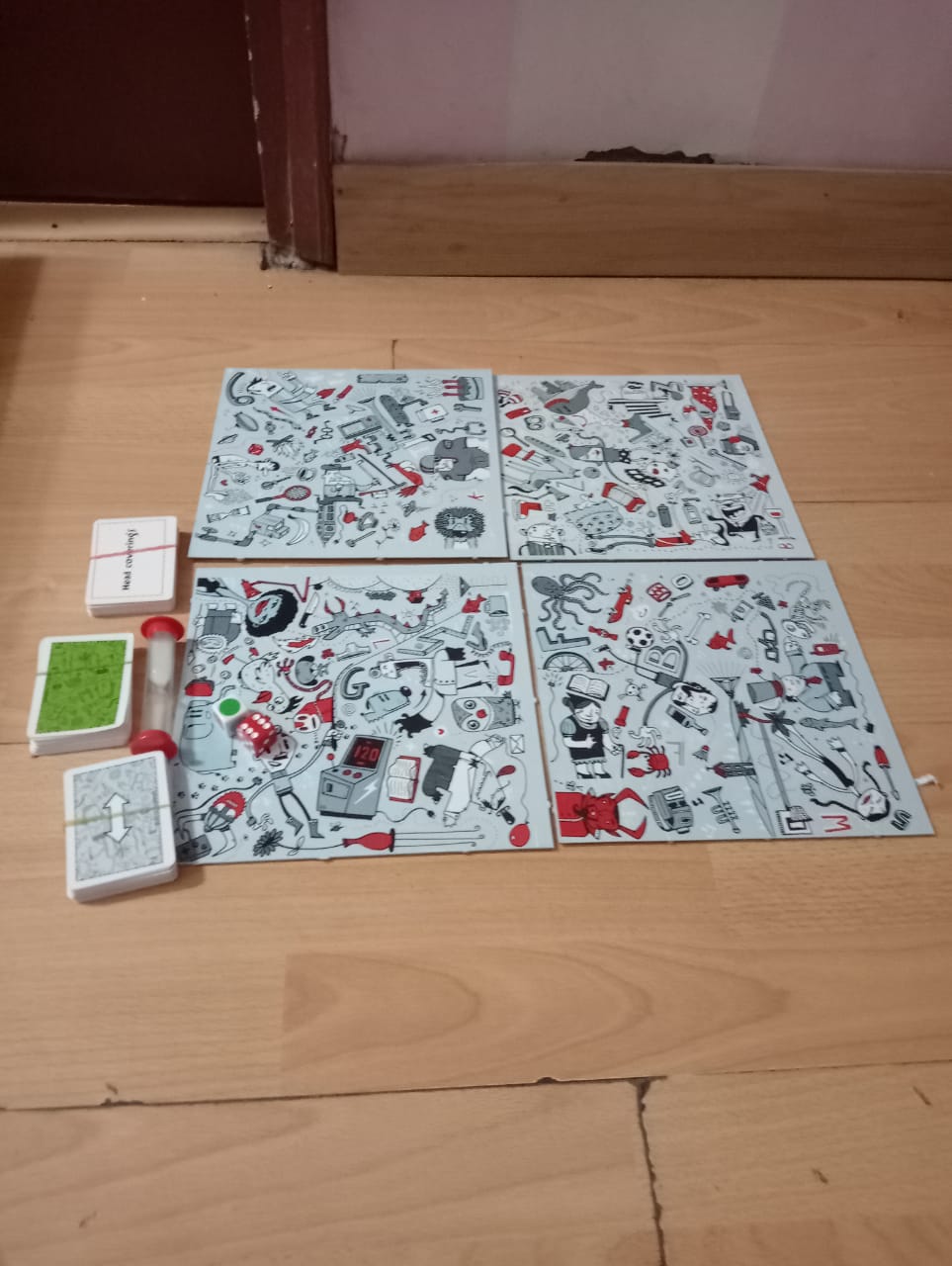 Toys Combo: Hasbero Gaming Candyland+ Pictureka & Funskool Ludo