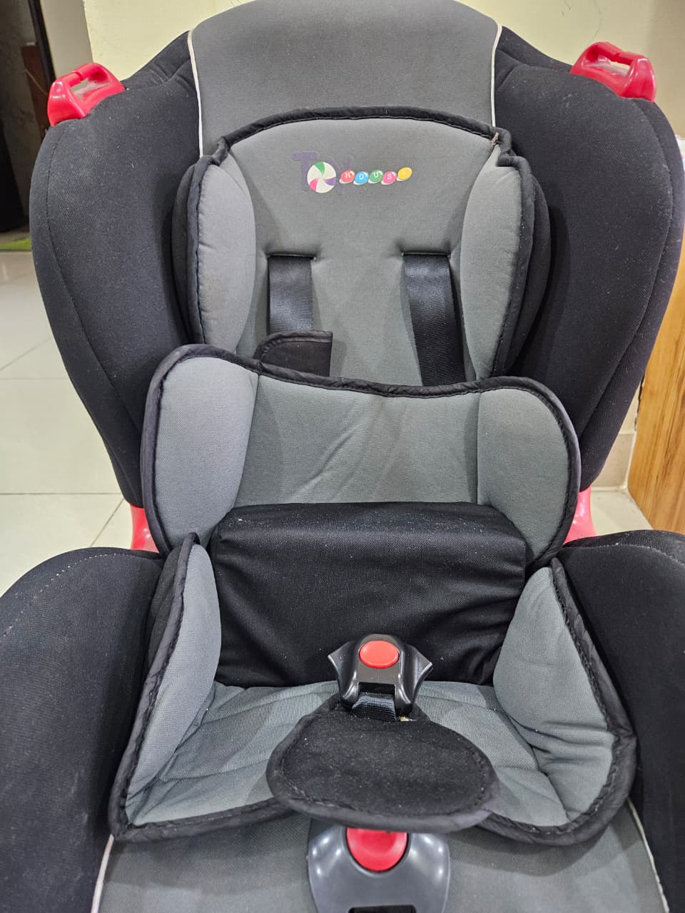 Toy House Convertible Car Seat for Kids
