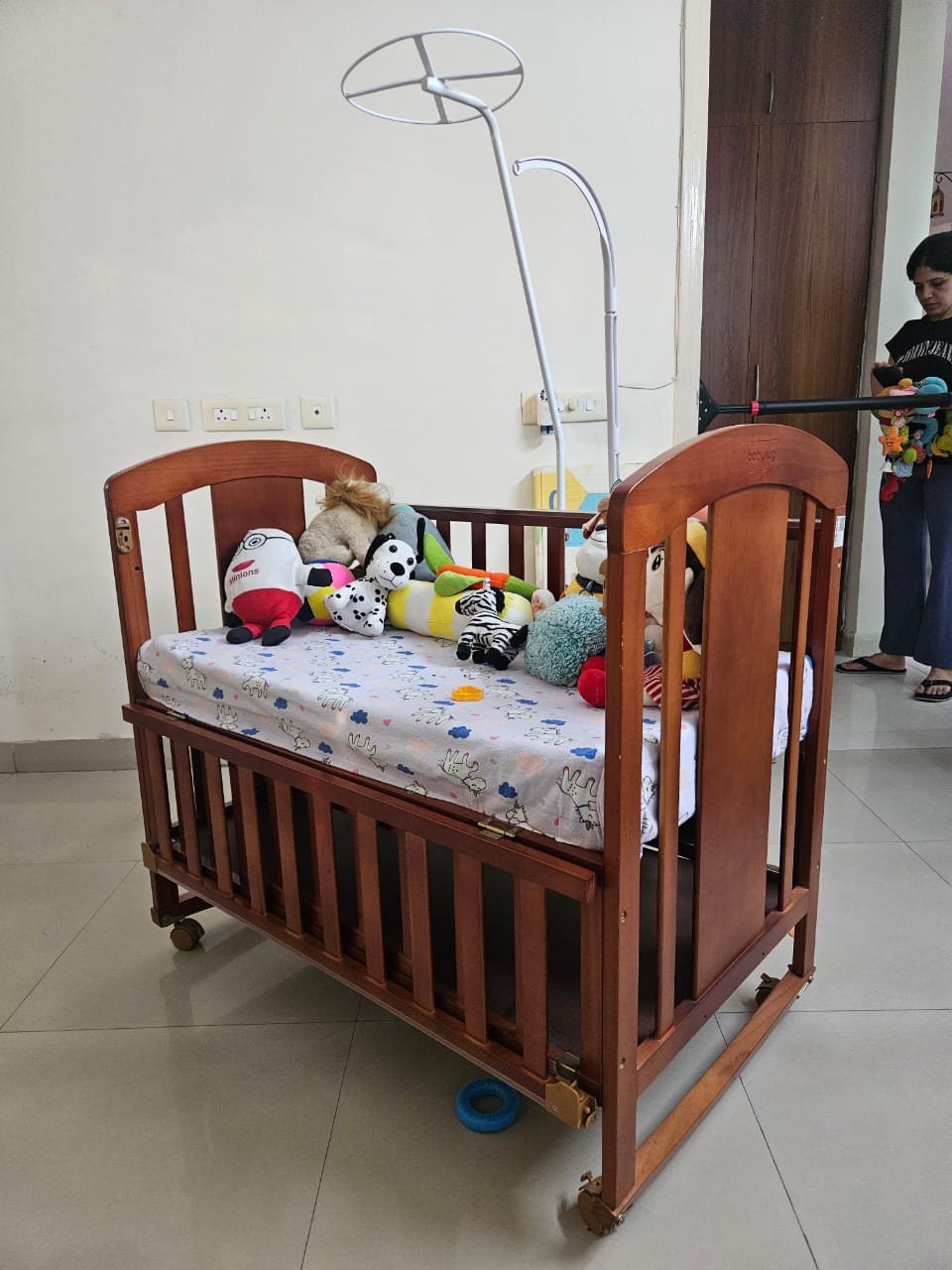 Babyhug Florence 3-in-1 Rocking Cot