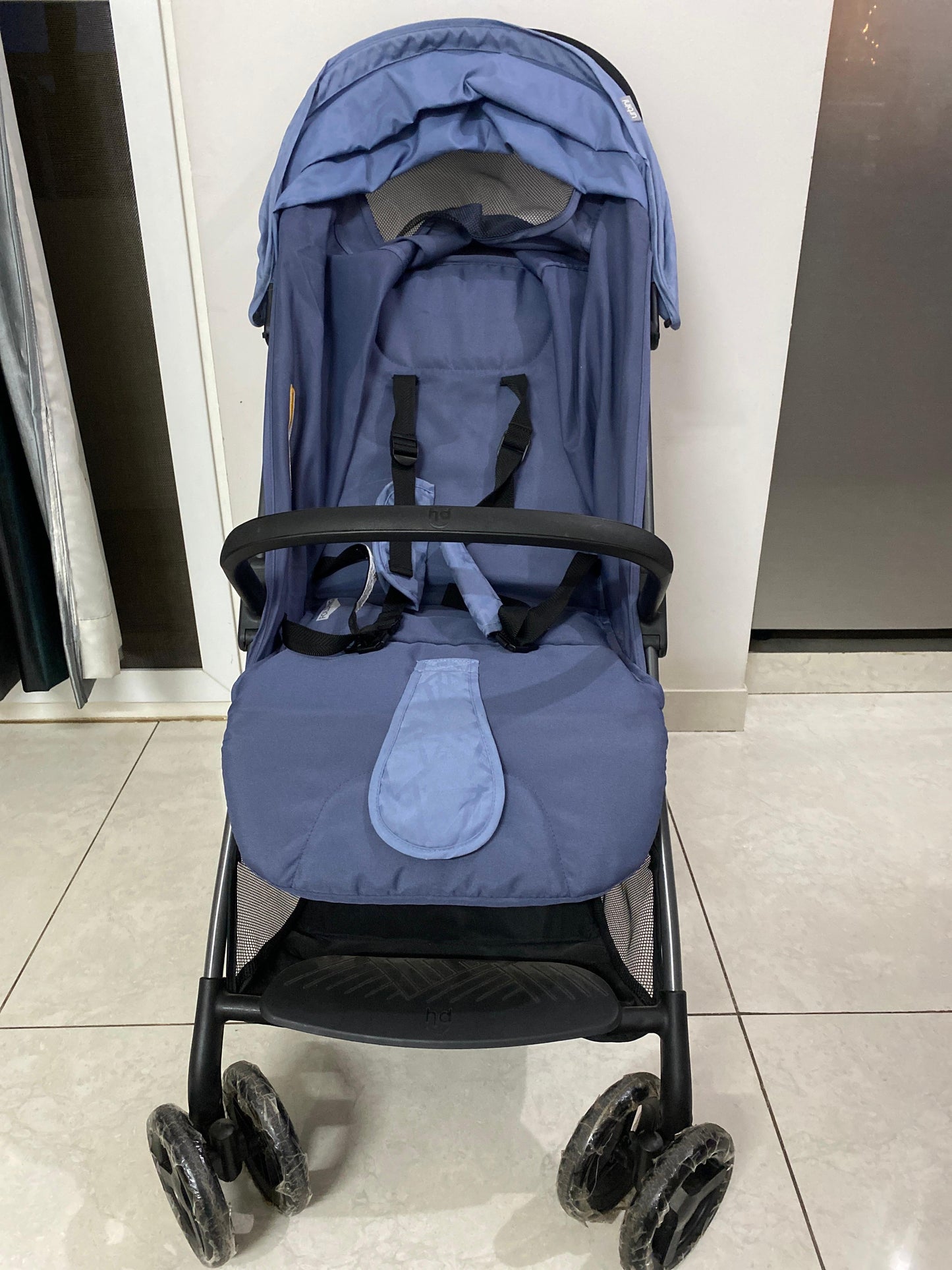 Chicco Urbino Royal Blue Stroller