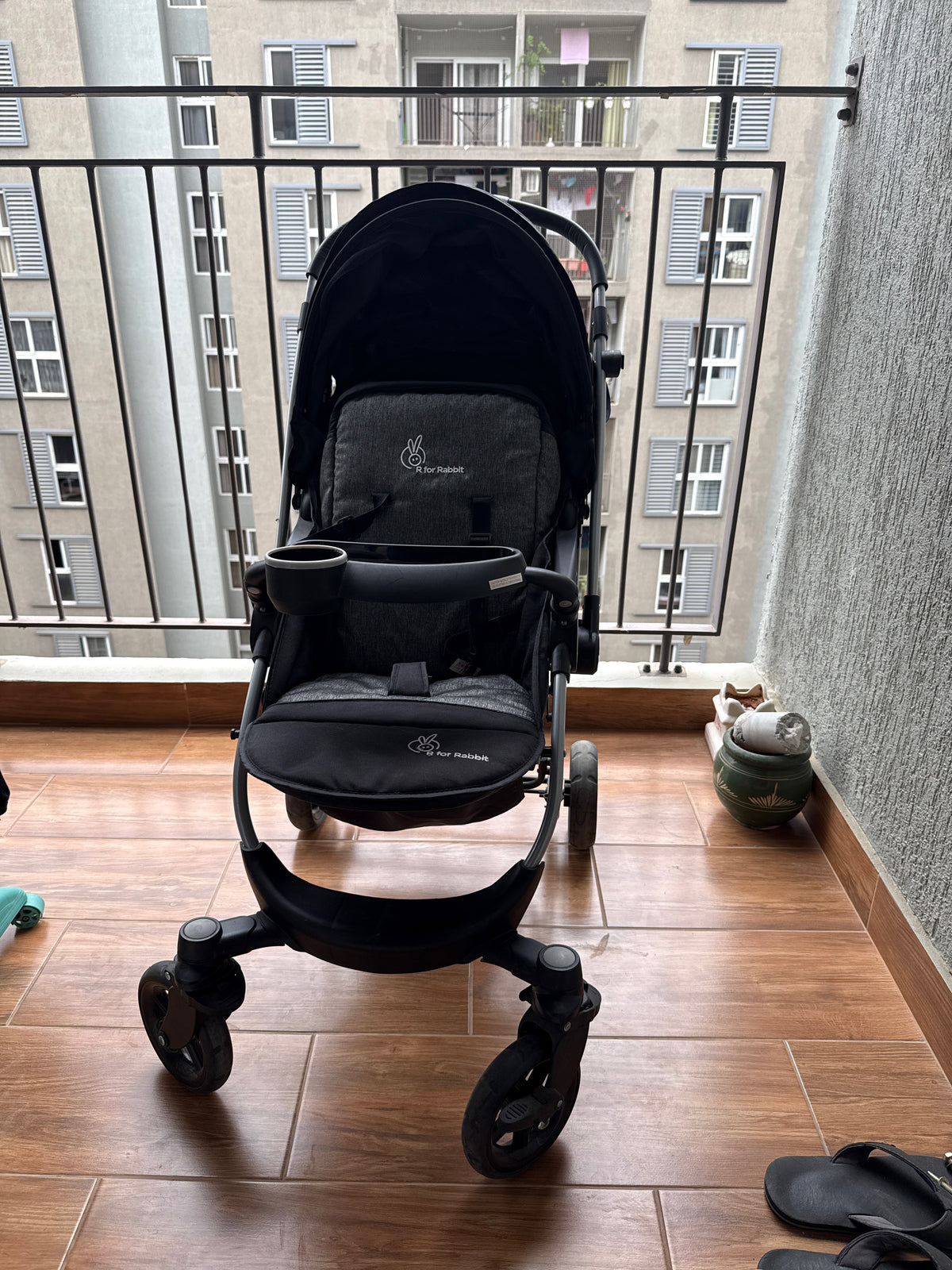 R for Rabbit Chocolate Stroller