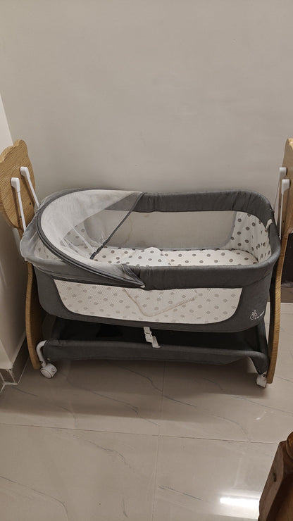 R for Rabbit Bassinet