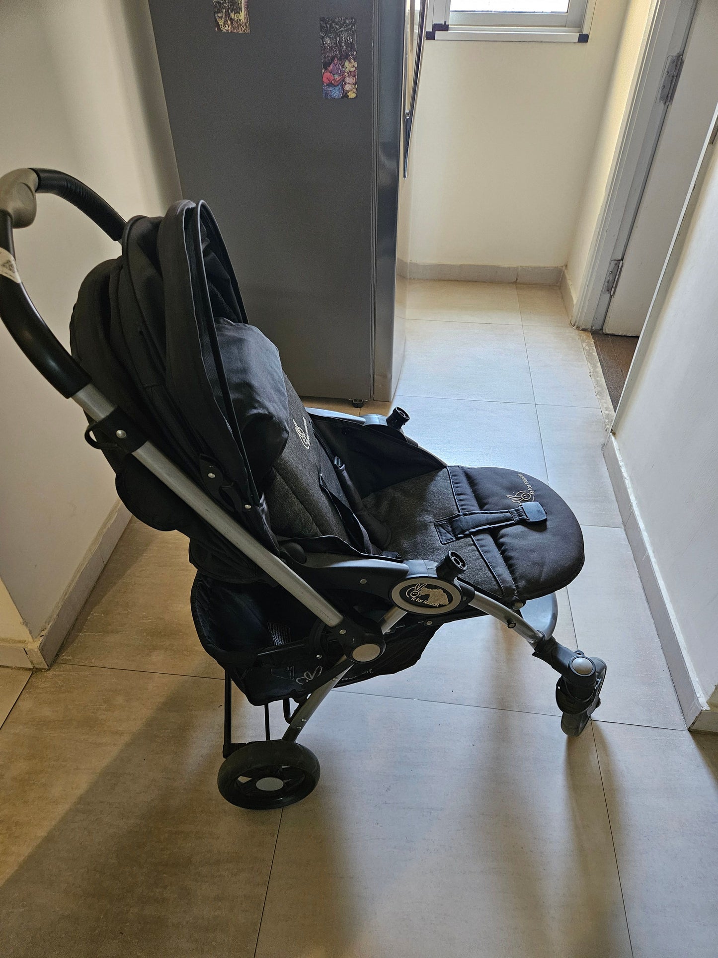 R for Rabbit baby stroller with car seat and net
