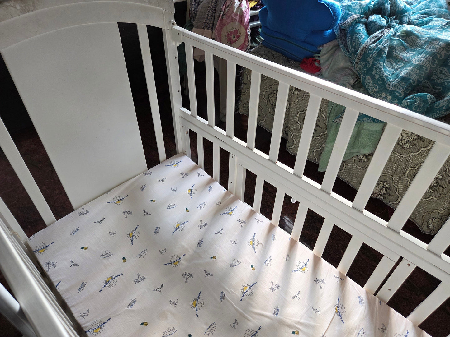 Huny Huny Baby Crib