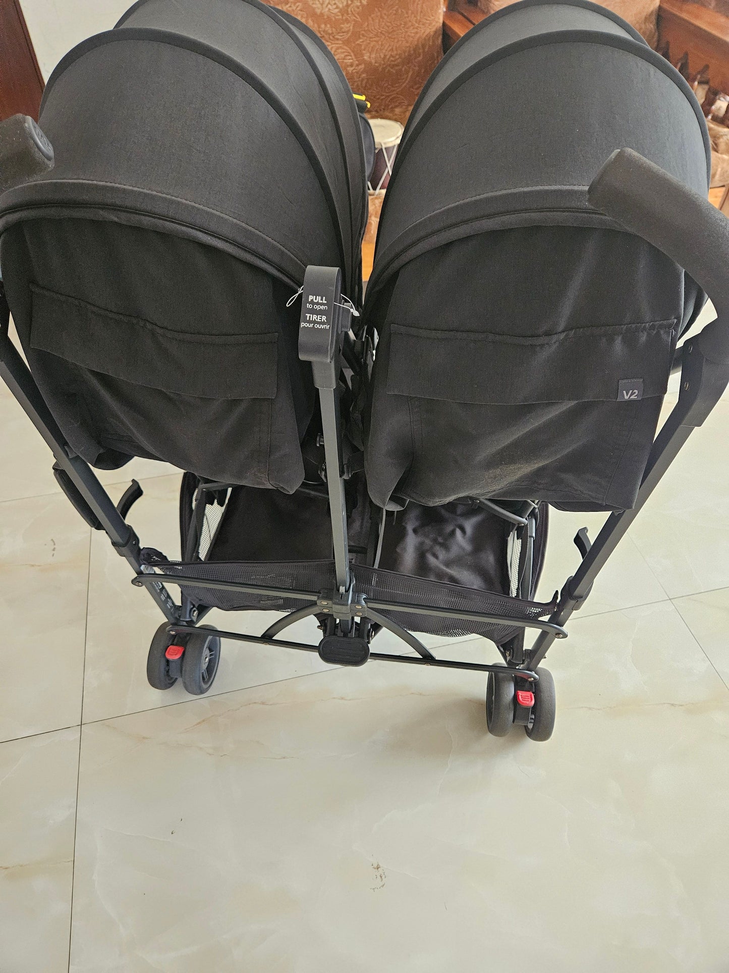 Uppababy G-Link V2 Twin Stroller