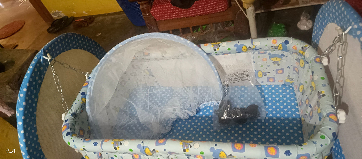 Babyhug Dream Time Cradle
