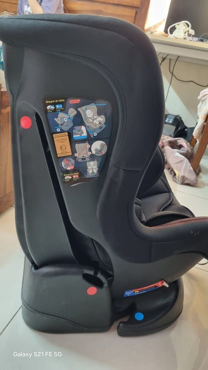 Luvlap Convertible Car seat