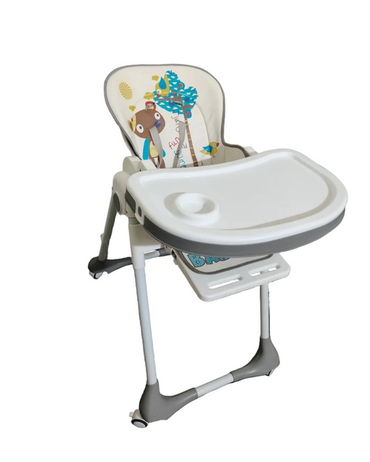 R for rabbit  Marshmallow high chair