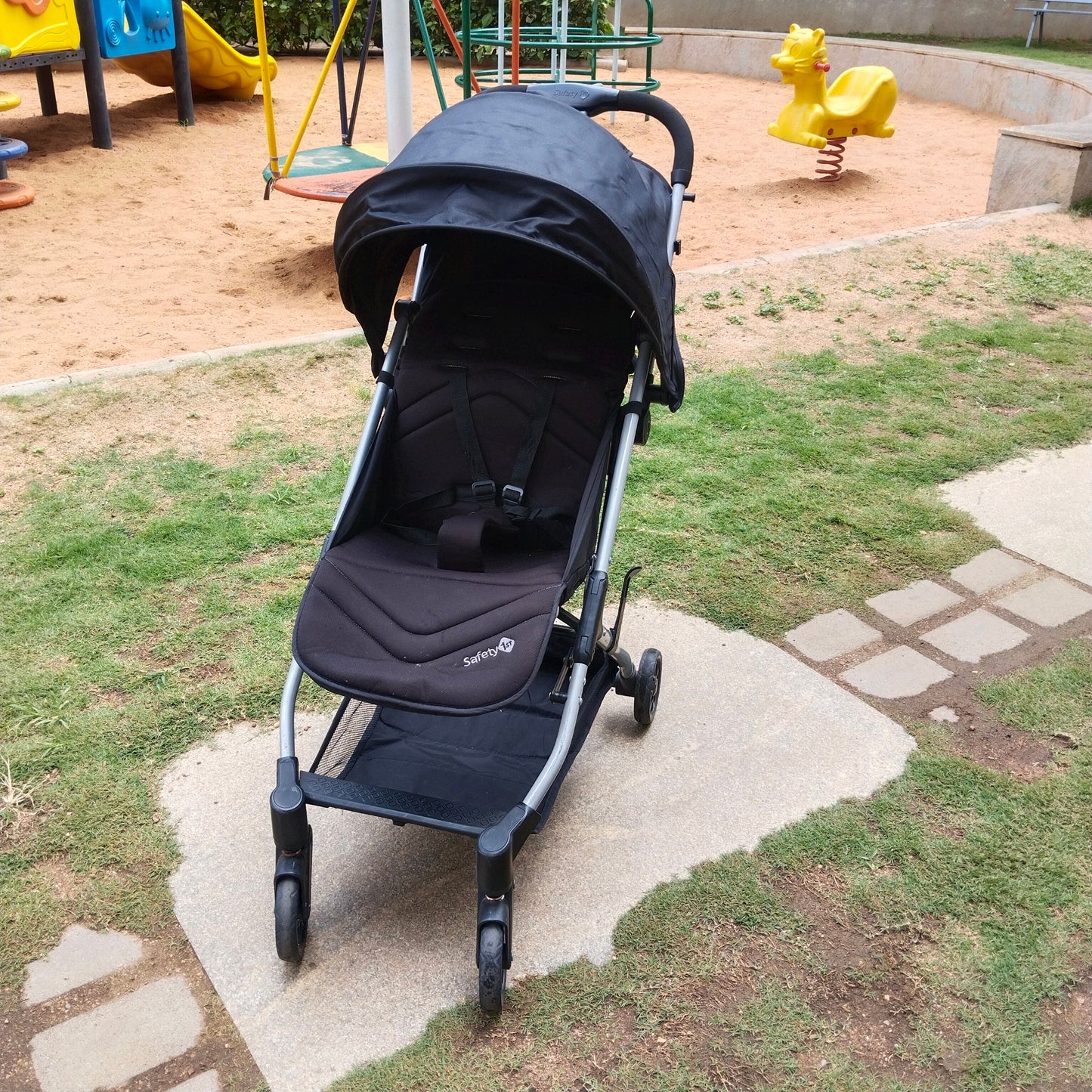 Safety 1st Safety 1st Teeny Ultra Compact Stroller