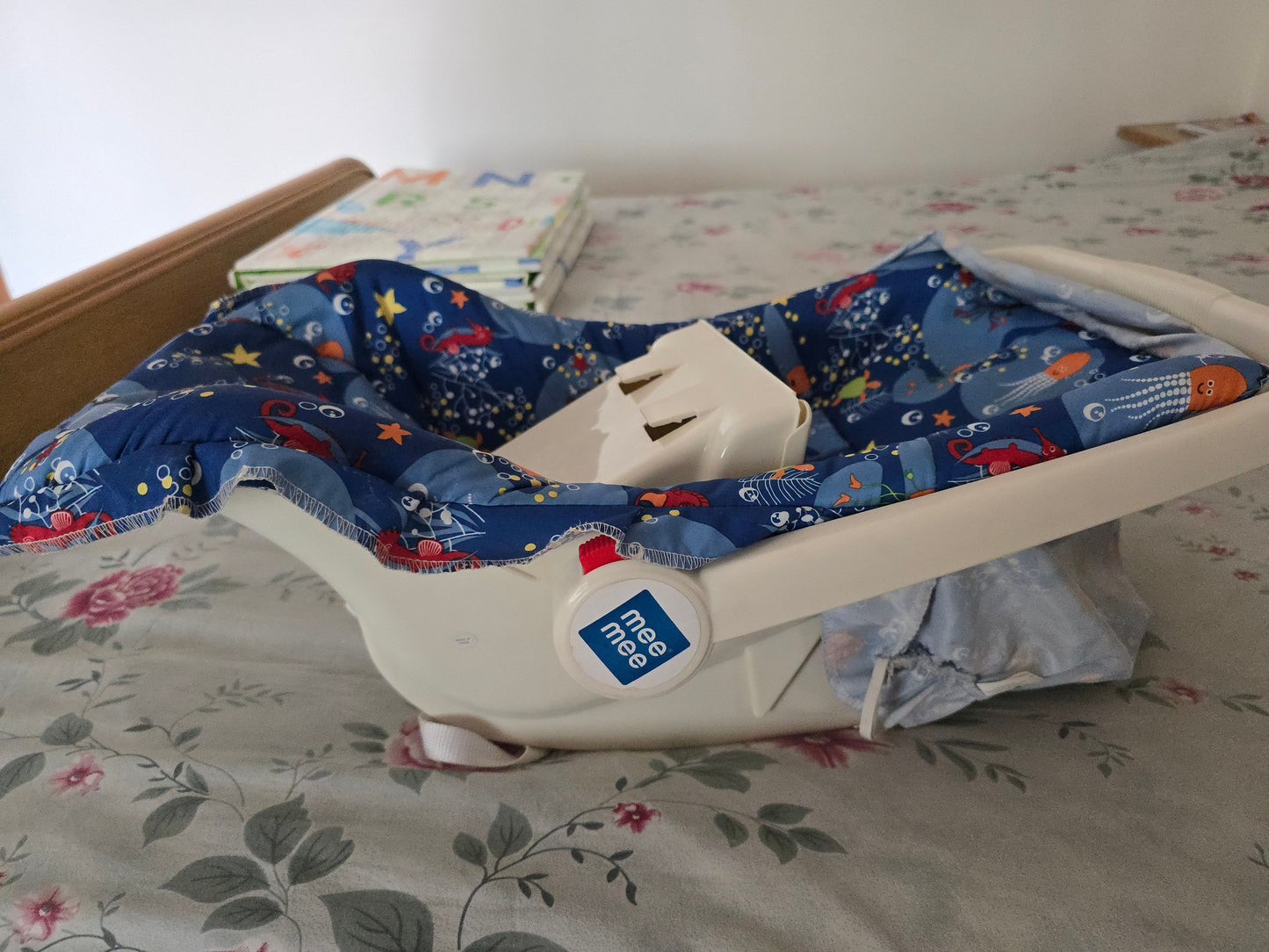 Meemee Carry cot