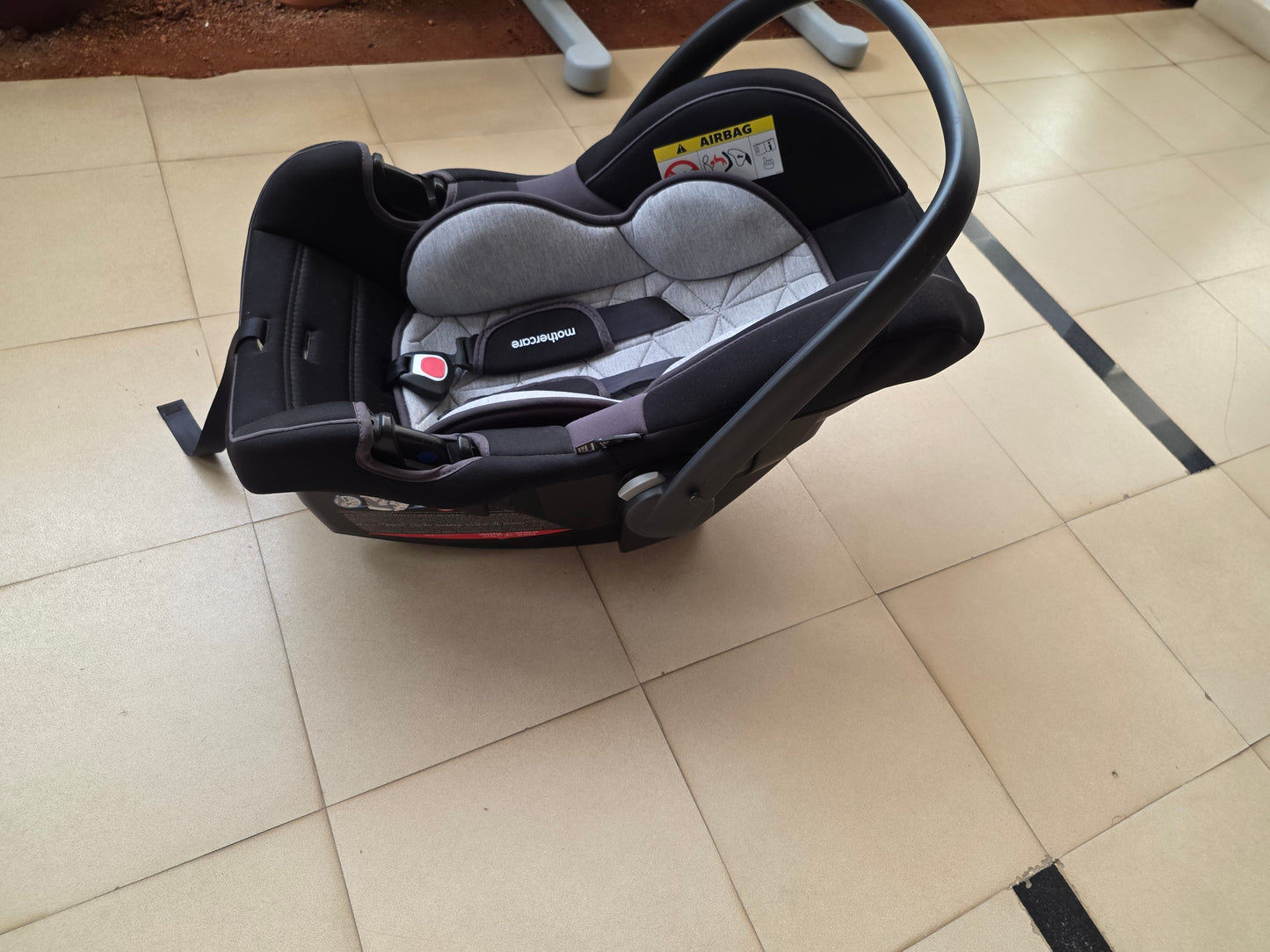 Mothercare Ziba Group 0+ universal baby car seat