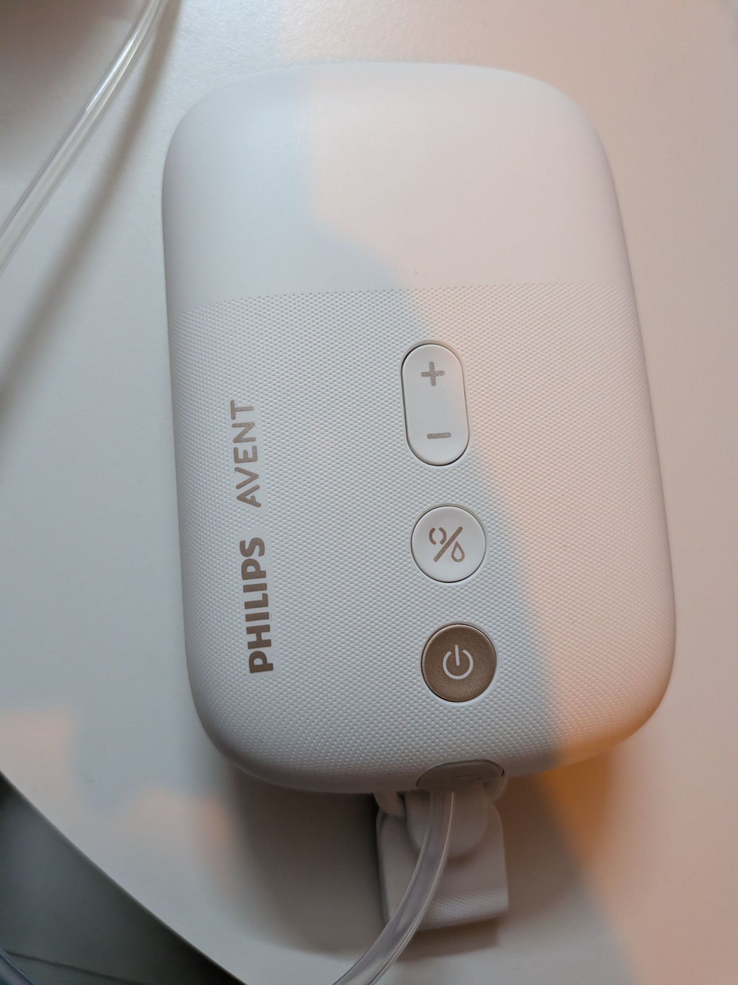 Philips (247) Philips Avent Hands-Free/Wearable Electric Breast Pump | Quiet Hospital Grade Motor | SCF531