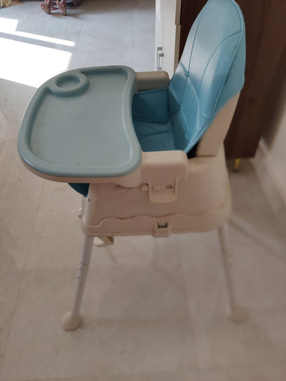 Star and Daisy high chair