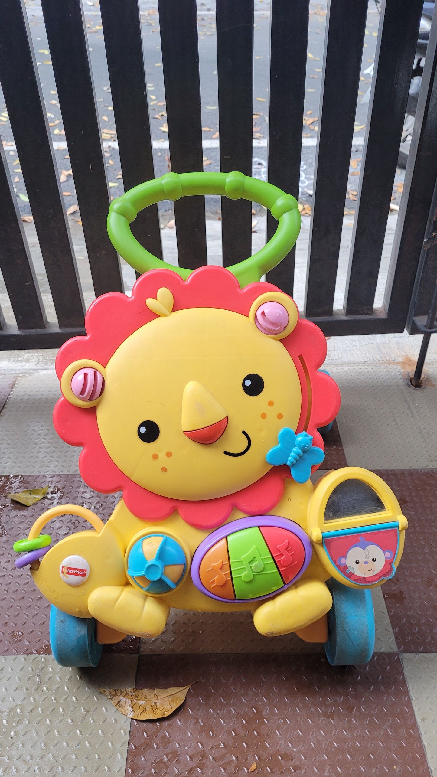 Fisher Price Musical Lion  Walker