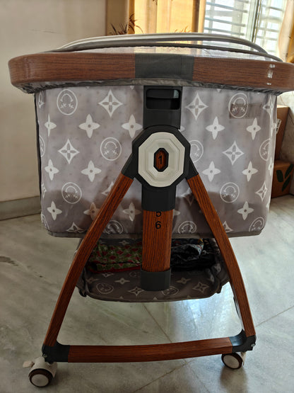 Huny Huny Travel Baby Bedside Bassinet