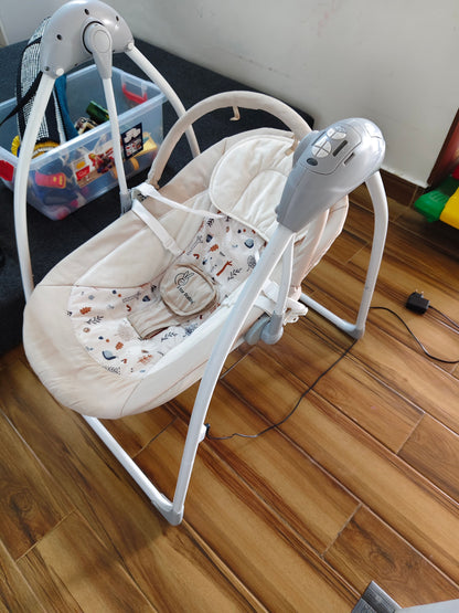 R for Rabbit Snicker Automatic Electric Swing