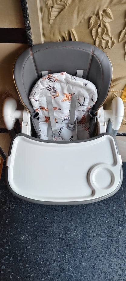 R for Rabbit  Marshmallow 3-in-1 High Feeding Chair With Swing