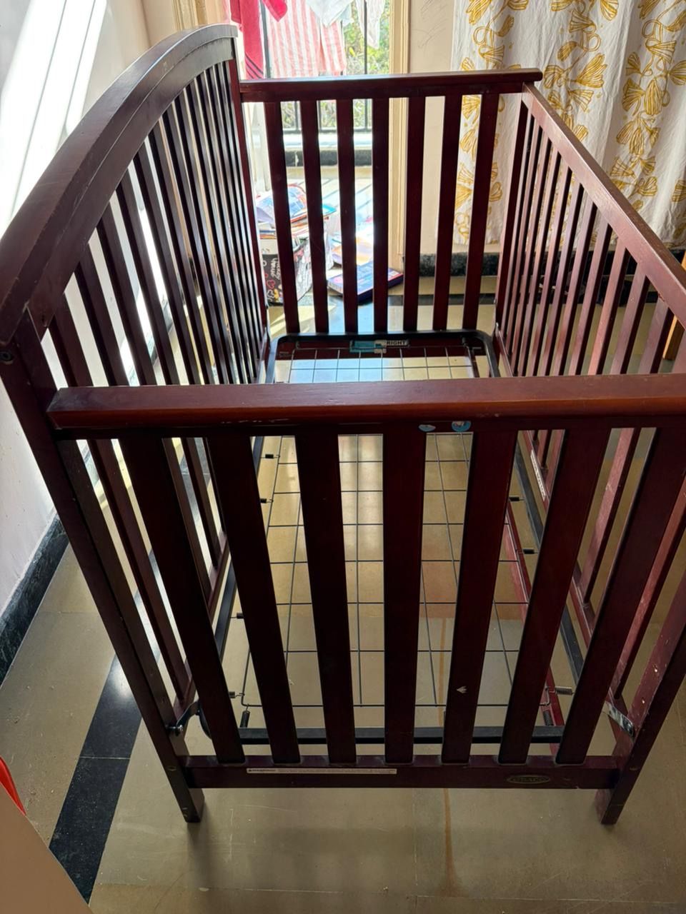 Graco Baby Crib