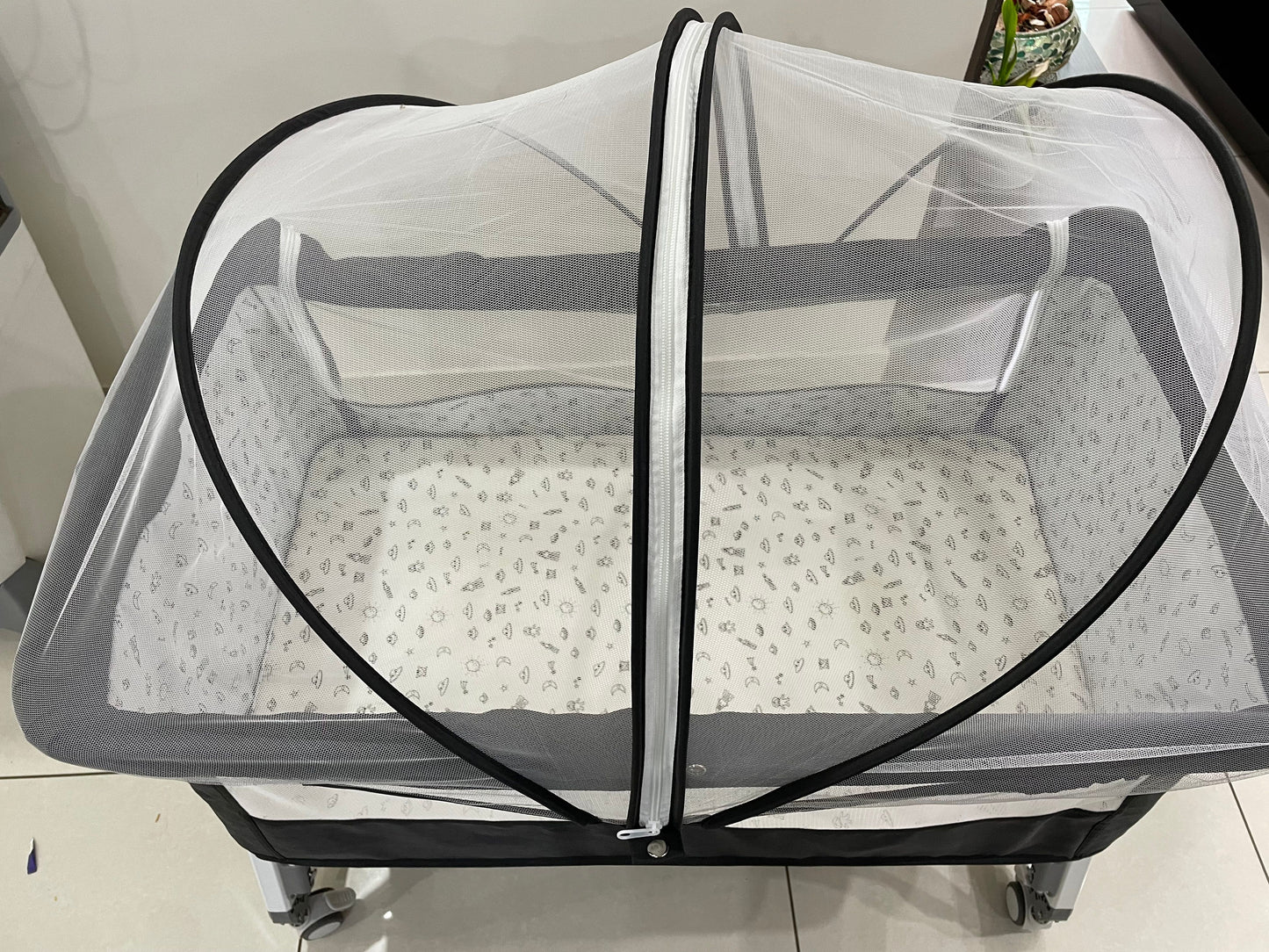 Star And Daisy Cradle