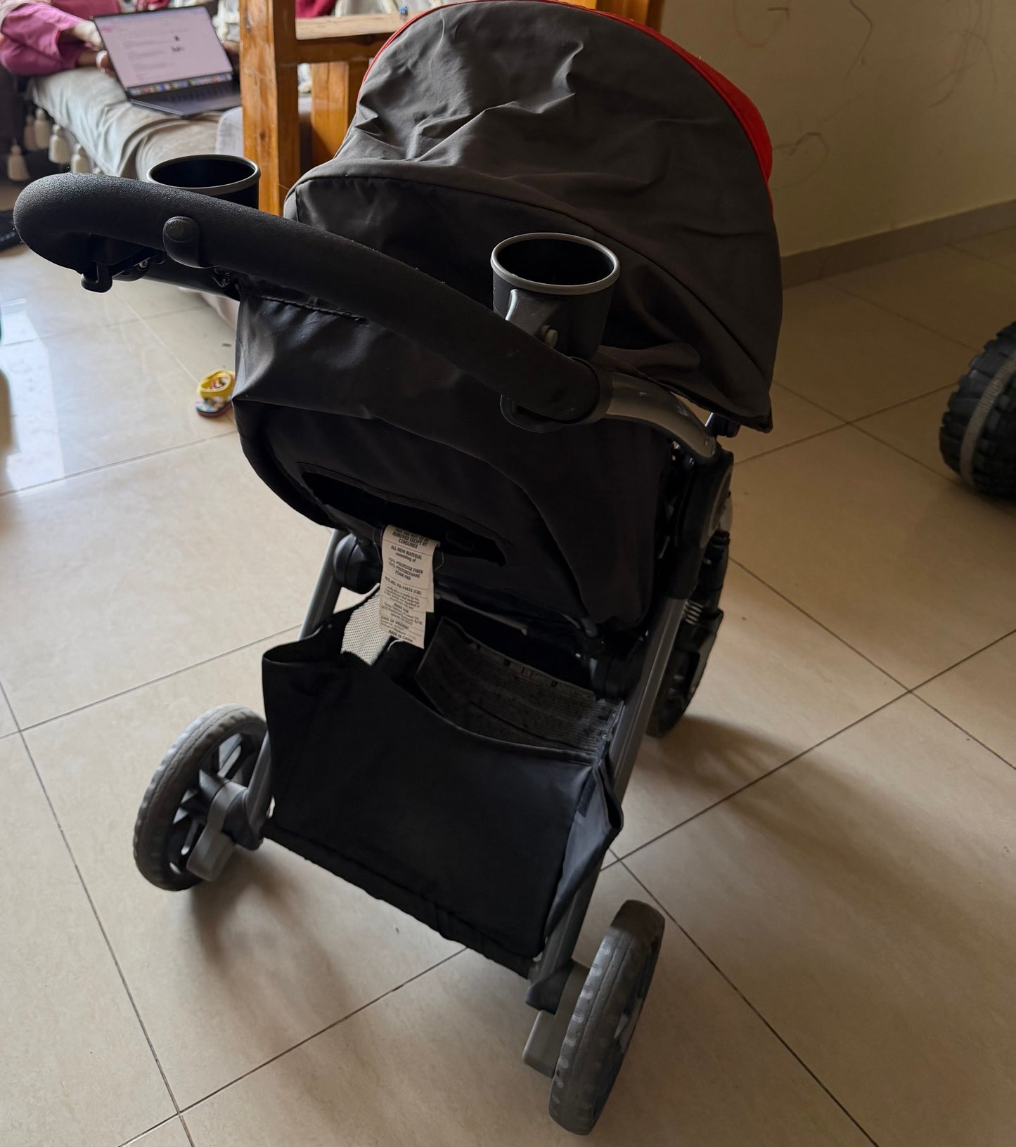 Graco  Fast Action DLX Baby Stroller & Car Seat Travel System