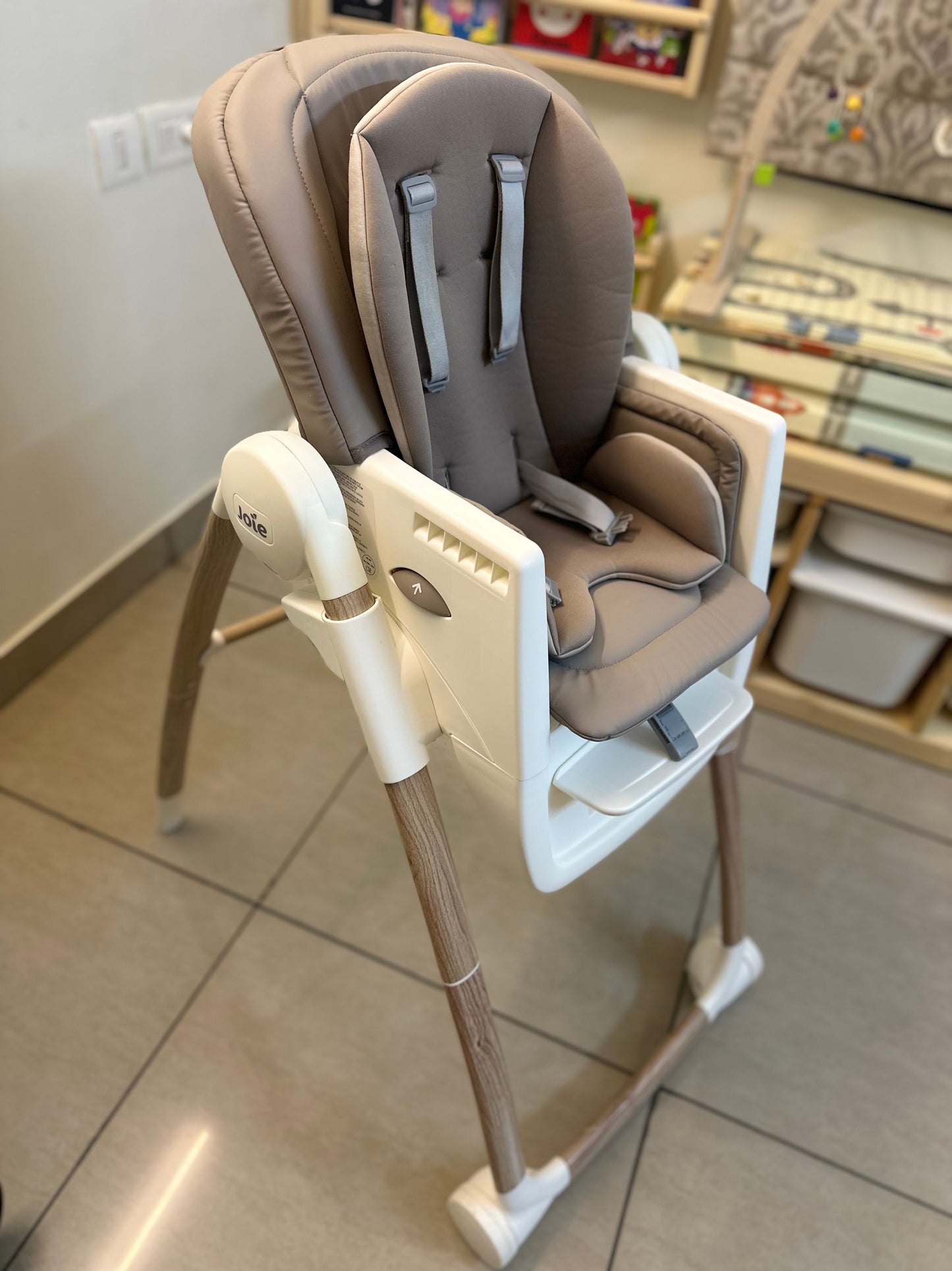Joie Multiply 6 in 1 Feeding Chair