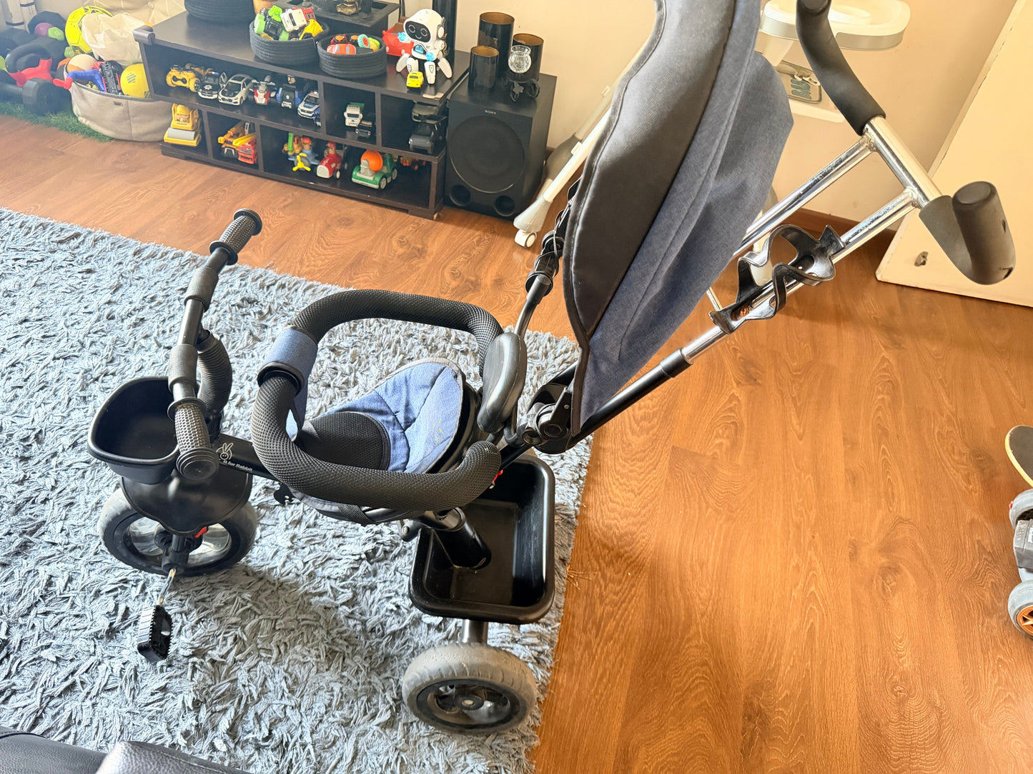 R for Rabbit Tiny Toes Sportz Tricycle, Blue