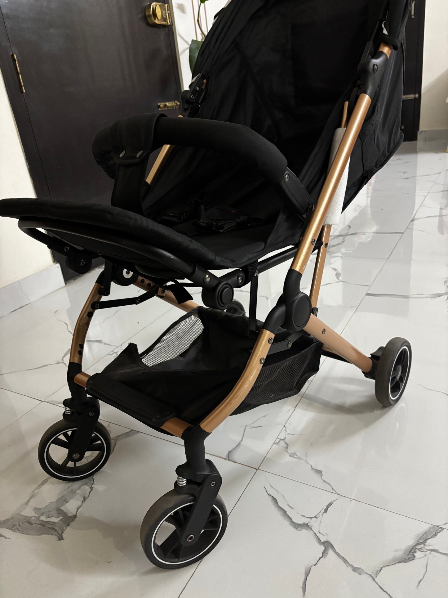 Chipzzie Baby stroller