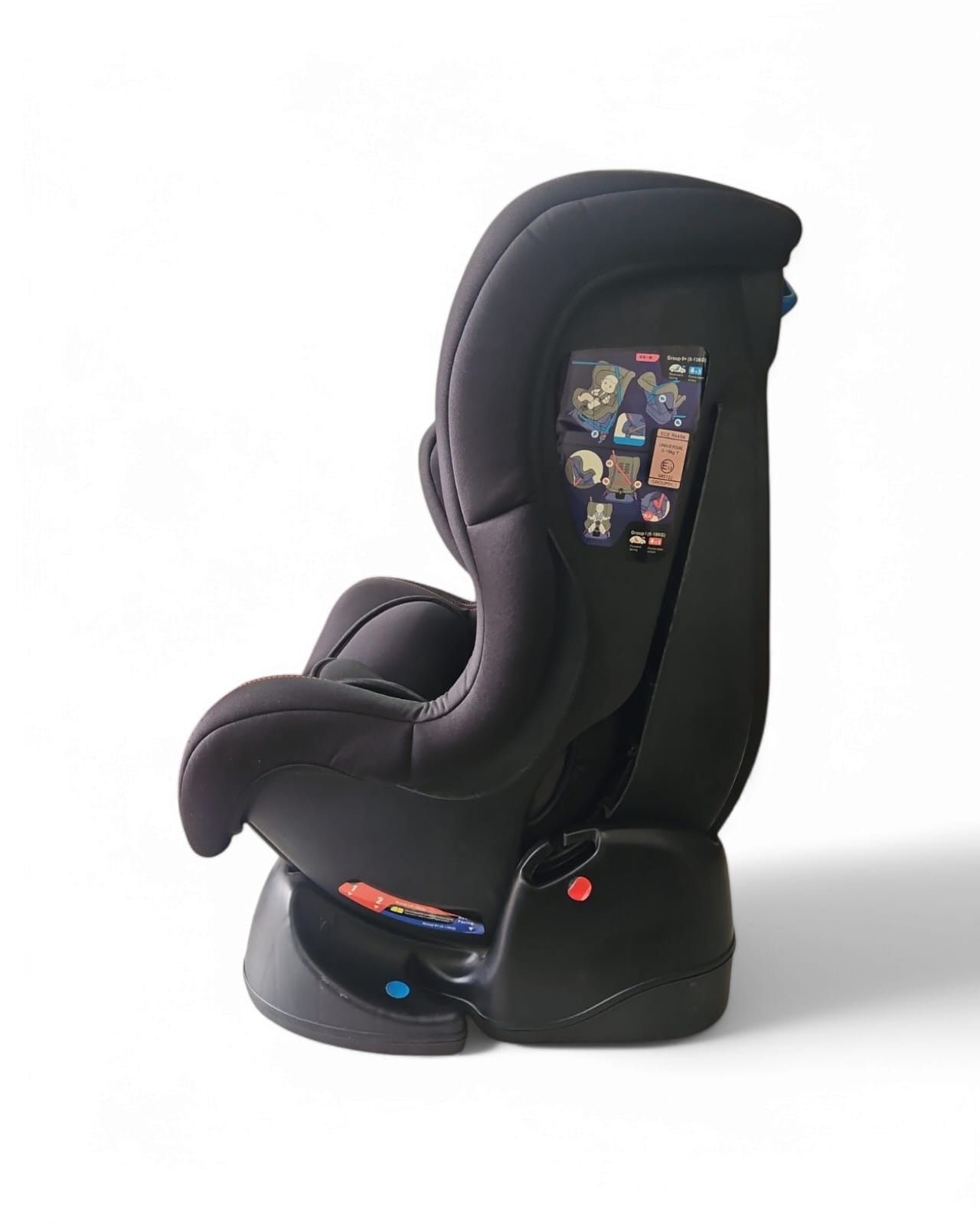 LuvLap Sports Convertible Car Seat