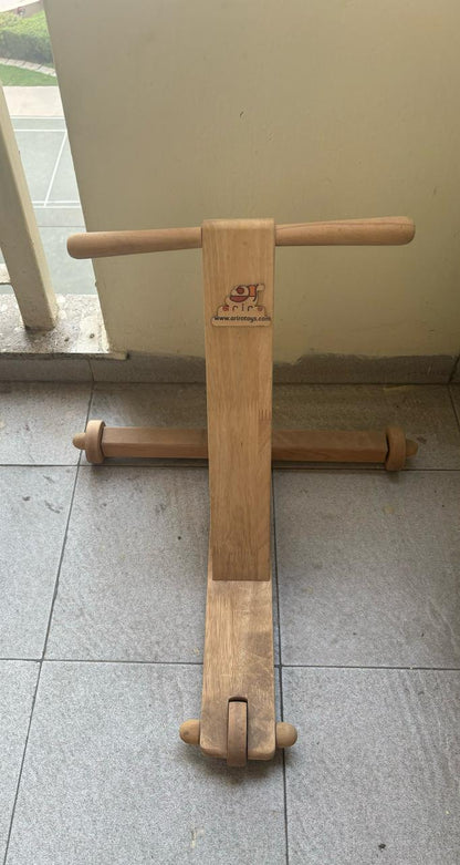 Ariro Traditional Push Wagon ( Wooden )