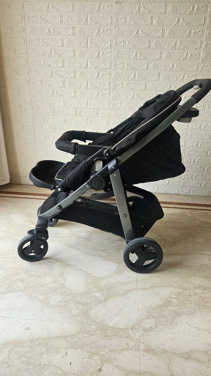 Graco Sky Stroller | Black