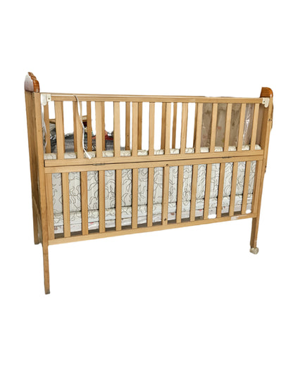 Babyhug Lily Baby Cot With Bassinet & Mattress