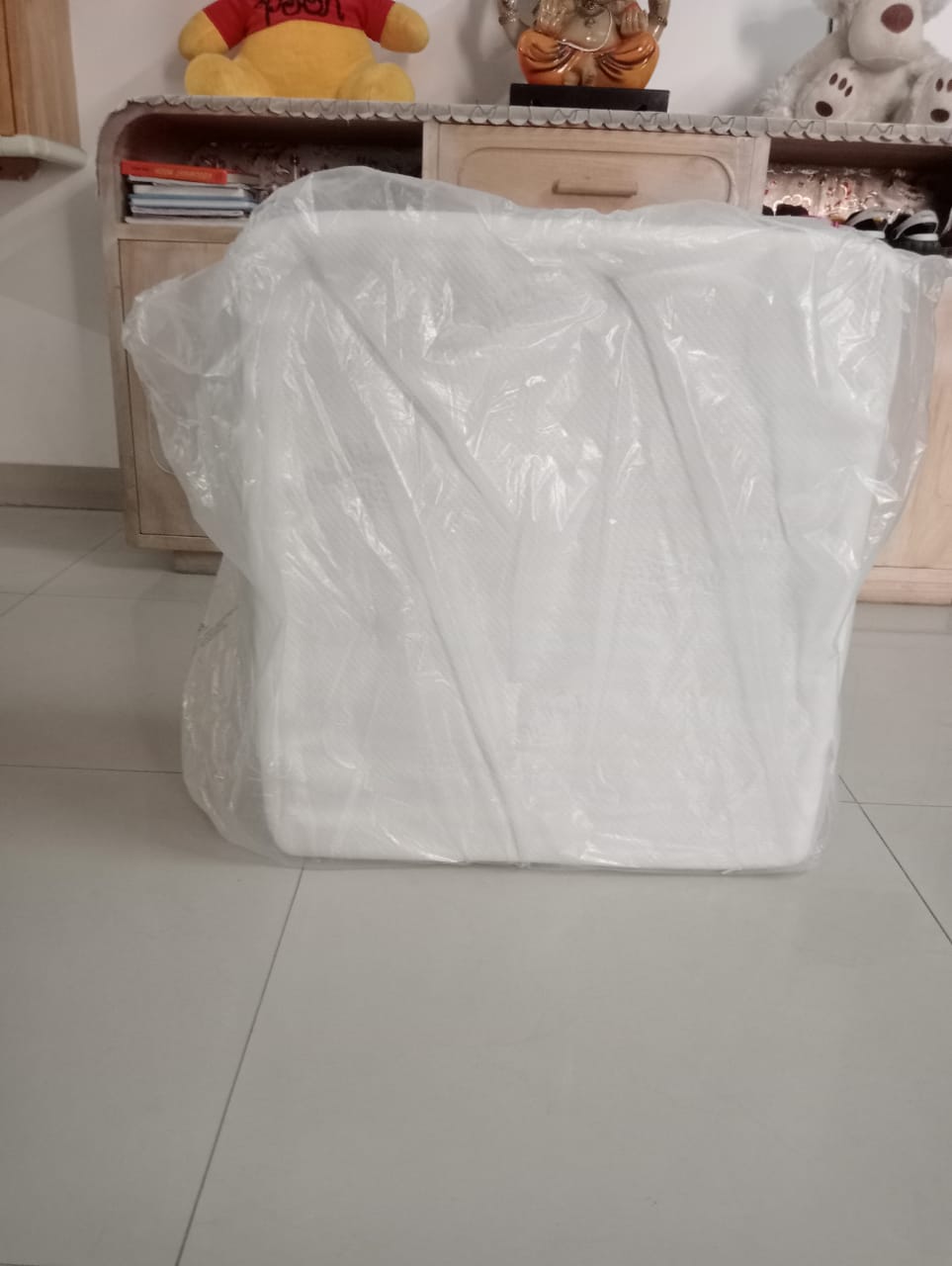 The White Willow Bed Wedge Elevated Leg Rest Pillow