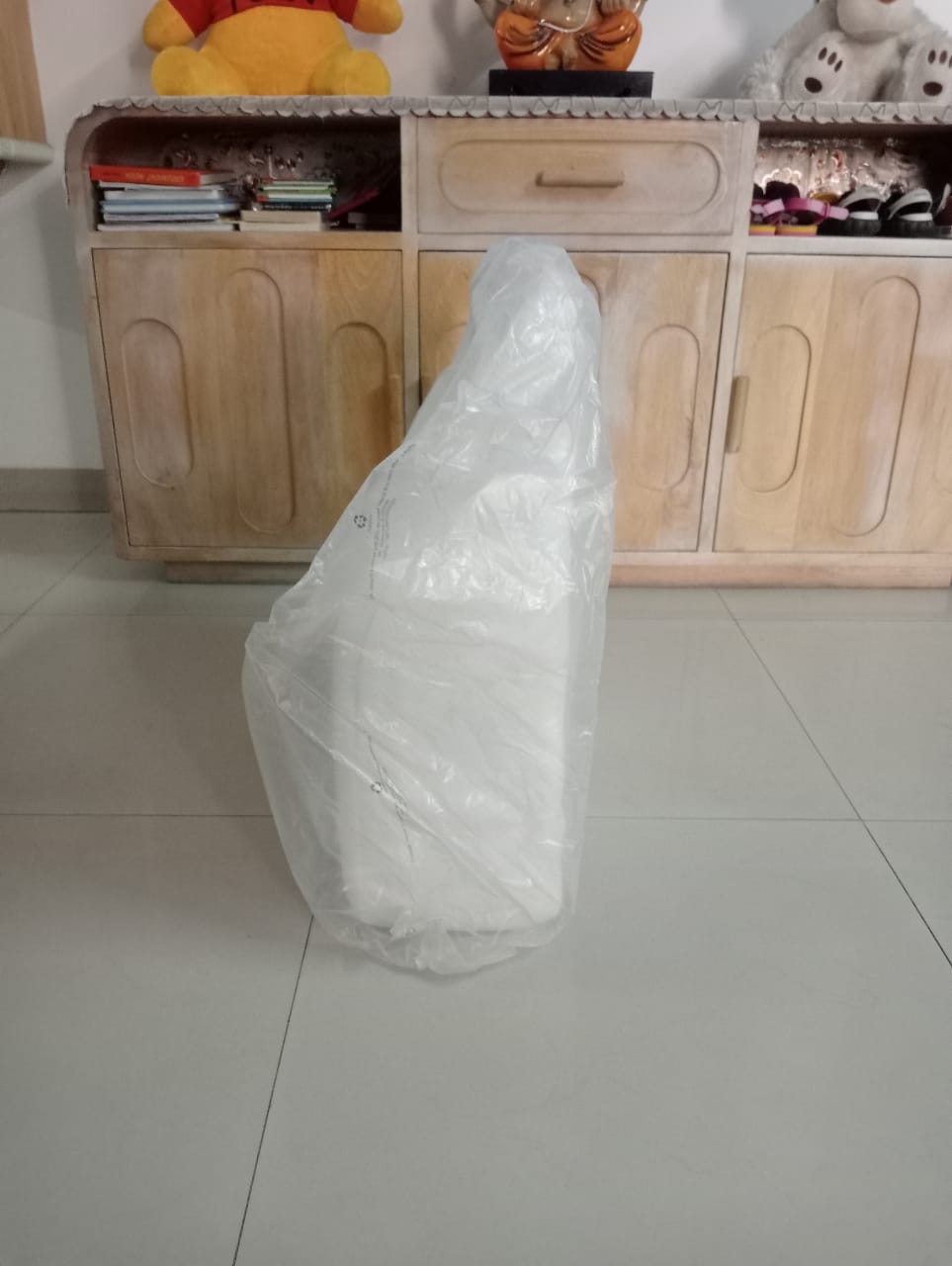 The White Willow Bed Wedge Elevated Leg Rest Pillow