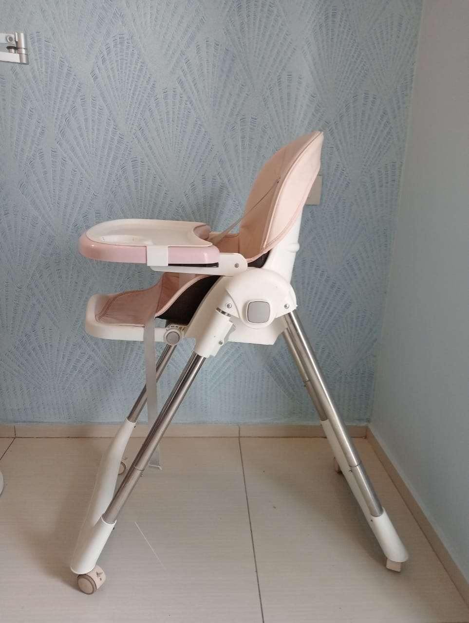 StarAndDaisy Galaxy Star Baby High Chair | For 6 Months - 4 Years