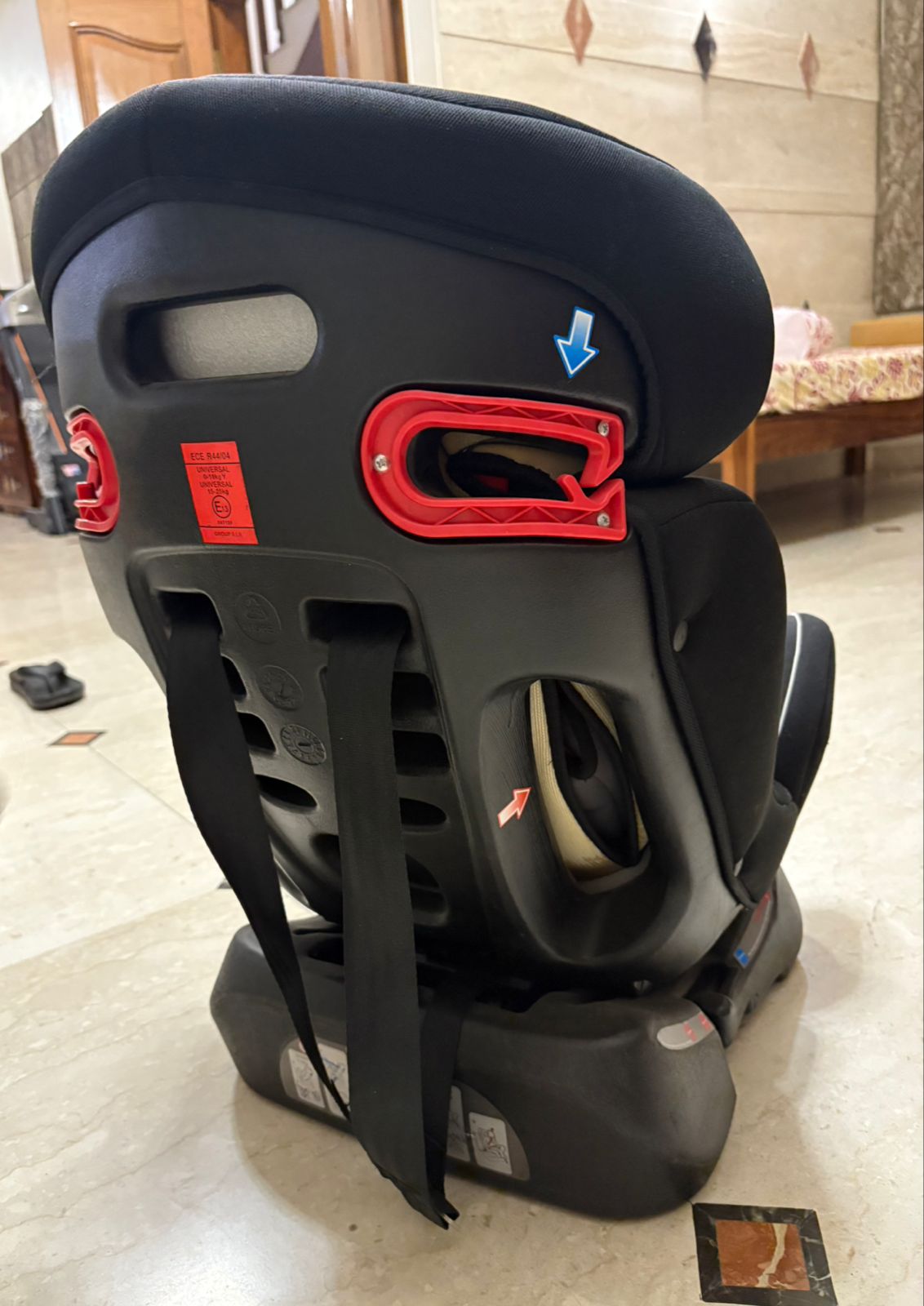 R For Rabbit Jack N Jill Grand Car Seat , 2023, Hardly Used, Grey & Black