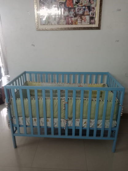 Babyhug Visby Wooden Cot with 3 Level Height Adjustment