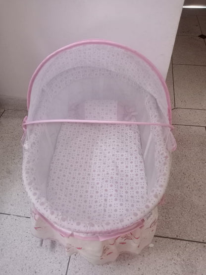 Mee Mee Baby Cradle With Mosquito Net