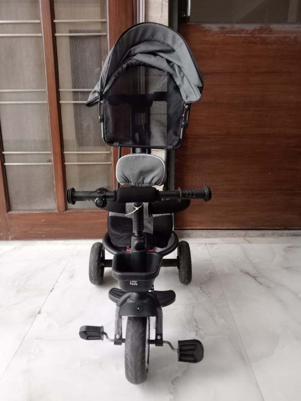 R for Rabbit Tiny Toes T40 Tricycle | Barely Used, 2025