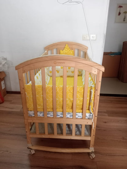 Huny Huny Plus Strong- Pinewood Baby Bed Crib With Mosquito Net & Adjustable Stand